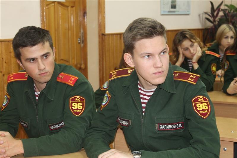Курсанты военного вуза Росгвардии провели тематическое мероприятие для уфимских кадет