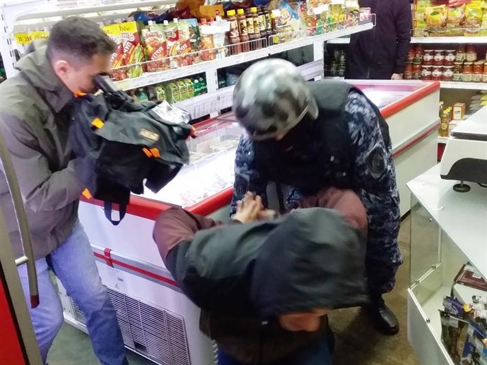 Представители СМИ Ямала провели служебный день вместе с сотрудниками подразделений  Росгвардии 