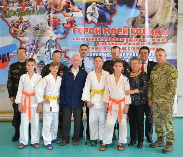 Самый старший в России чемпион мира по тяжёлой атлетике стал почётным гостем турнира памяти погибшего бойца СОБР в Ульяновске