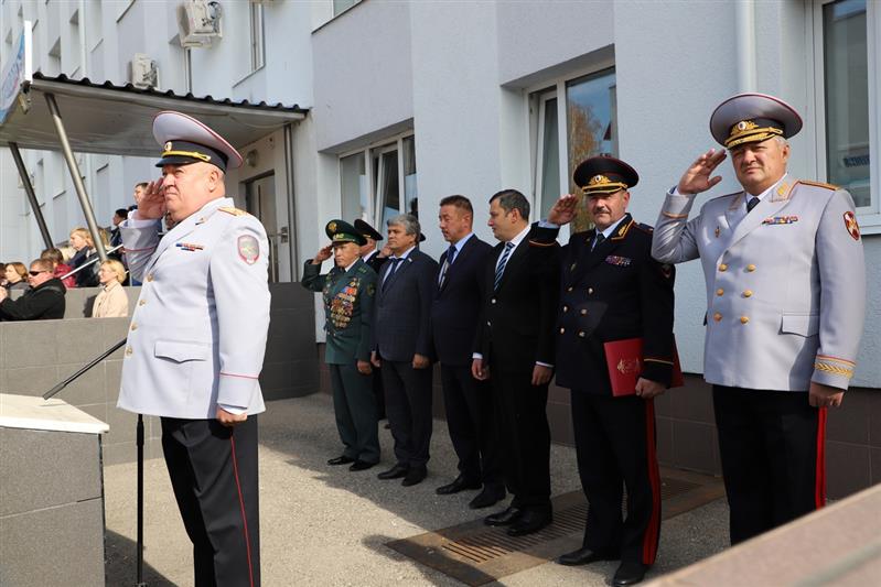 Начальник Управления Росгвардии по Самарской области поздравил кадет МВД России с принесением клятвы на верность Отечеству