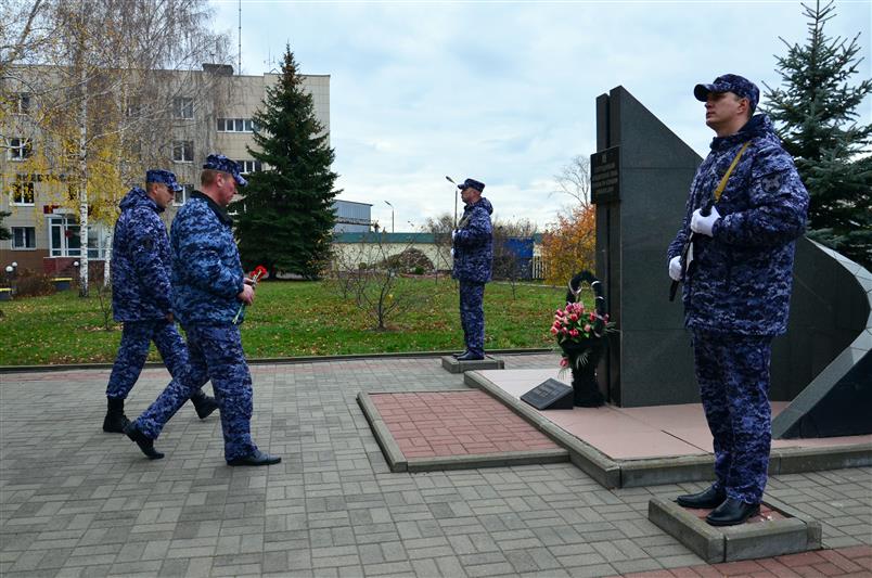 В Центральном округе Росгвардии сотрудники вневедомственной охраны отметили свой профессиональный праздник (фото, видео)