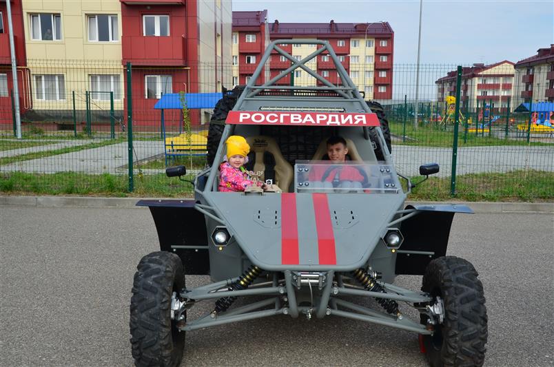 В ЖЕЛЕЗНОВОДСКЕ СОСТОЯЛИСЬ ПРАЗДНИЧНЫЕ МЕРОПРИЯТИЯ ПО СЛУЧАЮ ДНЯ ОБРАЗОВАНИЯ ЦЕНТРА СПЕЦИАЛЬНОГО НАЗНАЧЕНИЯ РОСГВАРДИИ 