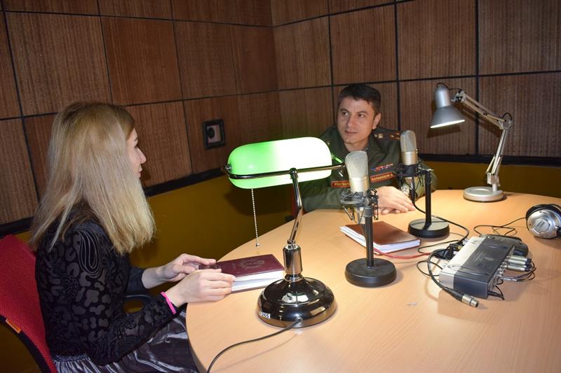 Гостем окружной радио-рубрики «В эфире Росгвардия» стал представитель Дагестана