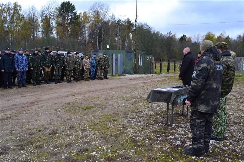 В Новгородской области прошёл межведомственный стрелковый турнир, посвящённый 100-летию со дня рождения Михаила Калашникова