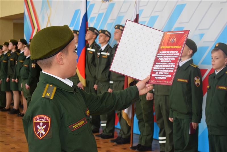 Профильный школьный класс Росгвардии открыт в Курске