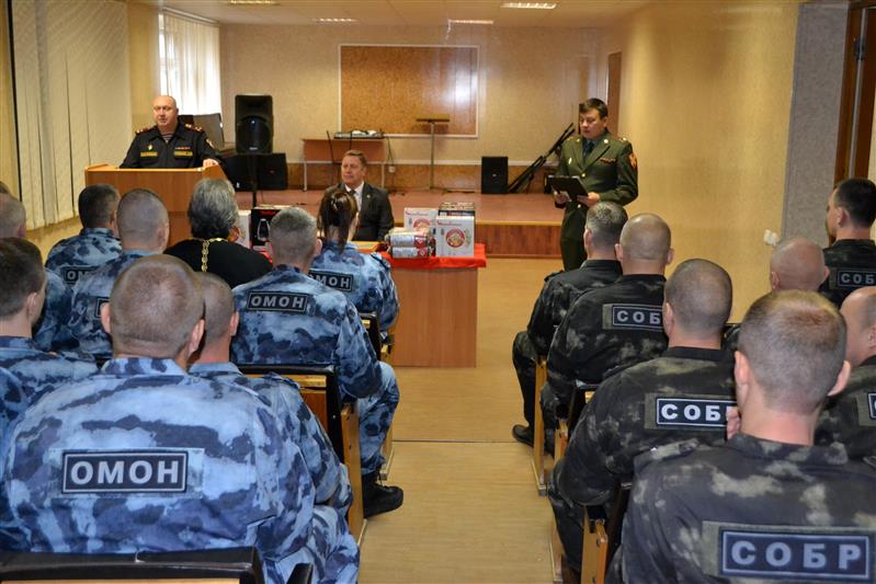 Сотрудники новгородских спецподразделений Росгвардии вернулись из служебной командировки