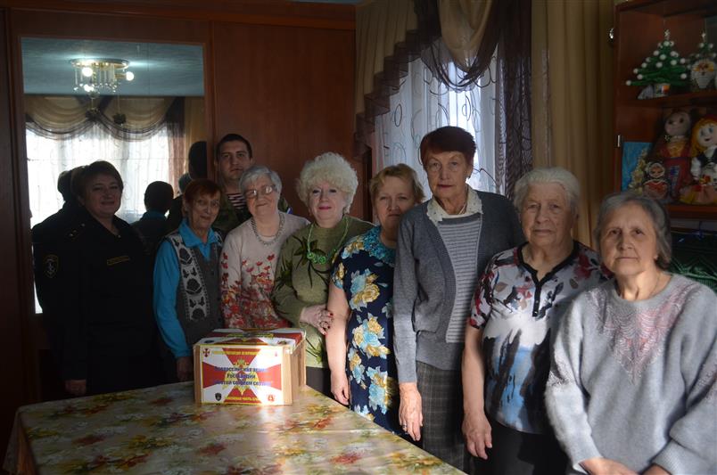 В Северо-Западном округе Росгвардии продолжается акция «Заботой согреем сердца»