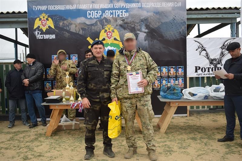 В Дагестане состоялся турнир по стрельбе, посвященный памяти погибших сотрудников СОБР (фото)