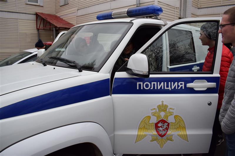 В казанском специальном моторизованном полку Росгвардии прошел День призывника