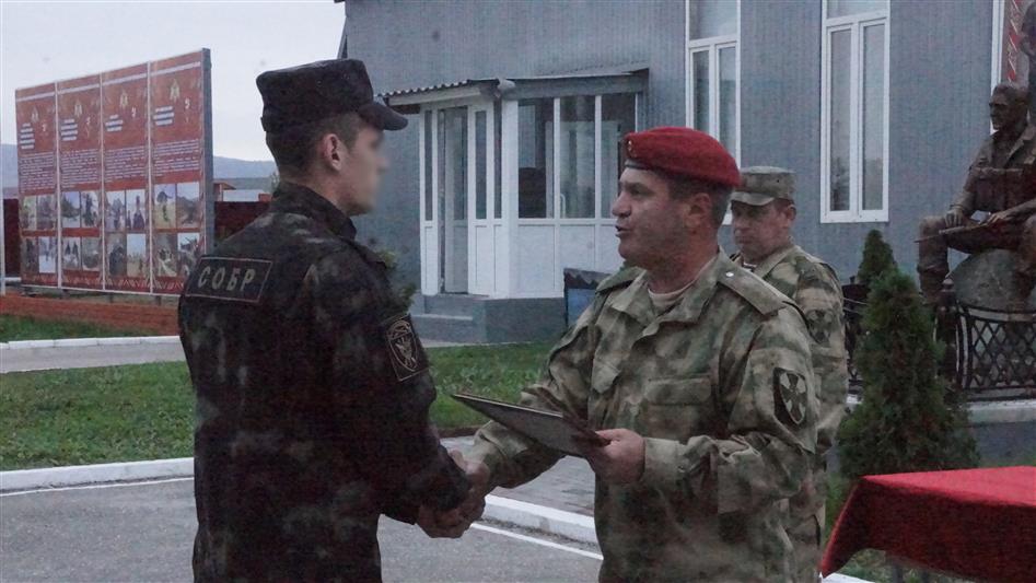В Объединенной группировке войск (сил) на Северном Кавказе прошел торжественный митинг, посвященный Дню СОБР