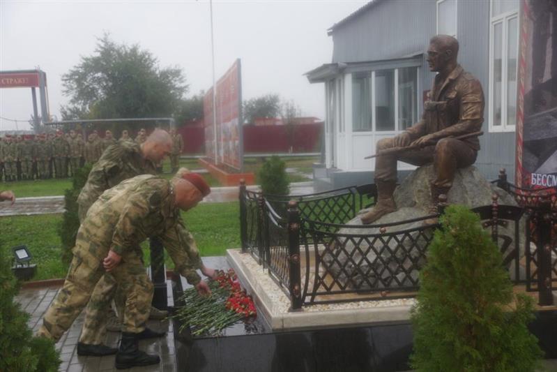 Объединенную группировку войск (сил) на Северном Кавказе посетил Герой России полковник Сергей Лысюк  