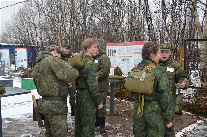 При участии Росгвардии в Мурманске проведён региональный этап всероссийской военно-патриотической игры