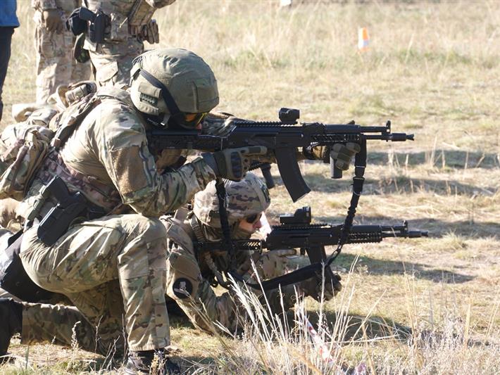 В Хакасии выявили сильнейших стрелков спецназа Росгвардии (видео)