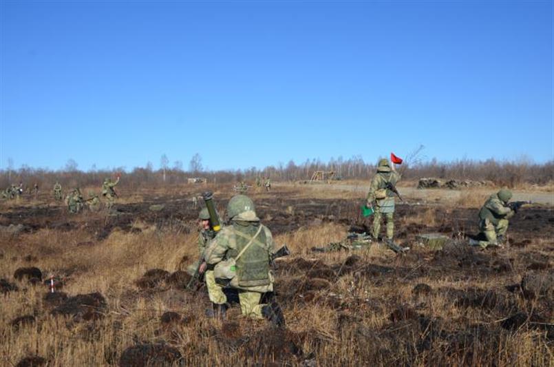 Под Хабаровском проведено тактическое учение с артиллеристами Восточного округа Росгвардии