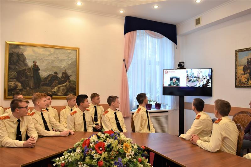 Телемост Москва – Пермь: на вопросы будущих курсантов ответили курсанты нынешние