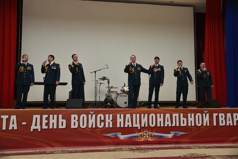 Победители и лауреаты конкурса Росгвардии «Солдаты антитеррора» выступили для военнослужащих полка Росгвардии в Урус-Мартане