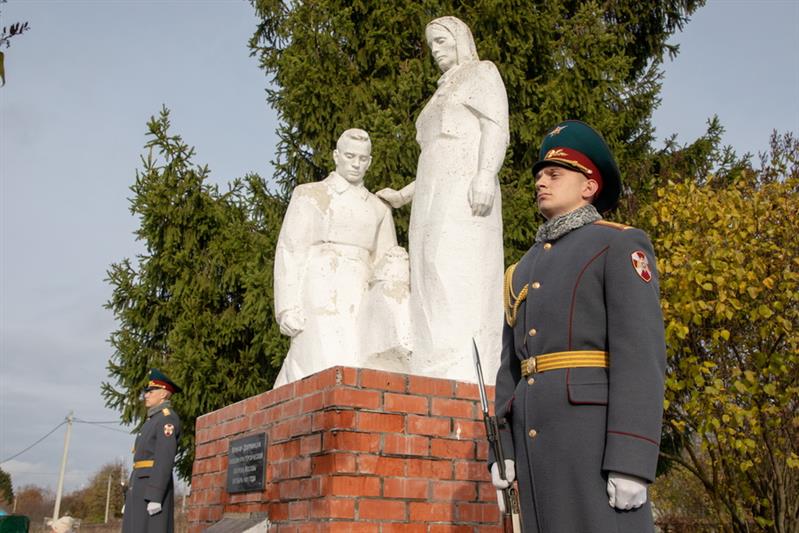 Военнослужащие ОДОН имени Ф.Э. Дзержинского Росгвардии почтили память солдат, защищавших Москву в 1941 году