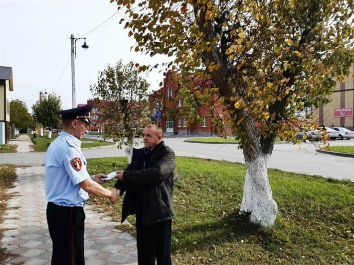 Тюменские росгвардейцы присоединились к акции «Согреем заботой сердца»