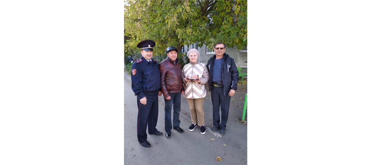 В городах Урала проходит акция Росгвардии «Заботой согреем сердца» 