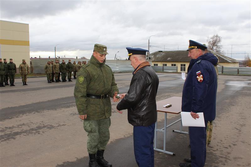 Акция «В память о военной службе в Росгвардии» прошла в нижегородском авиационном полку