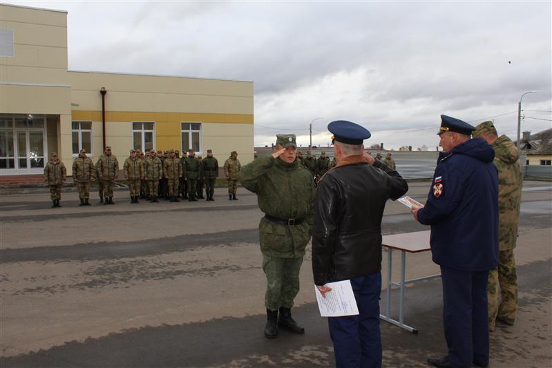 Акция «В память о военной службе в Росгвардии» прошла в нижегородском авиационном полку