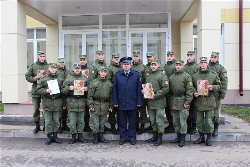 Акция «В память о военной службе в Росгвардии» прошла в нижегородском авиационном полку
