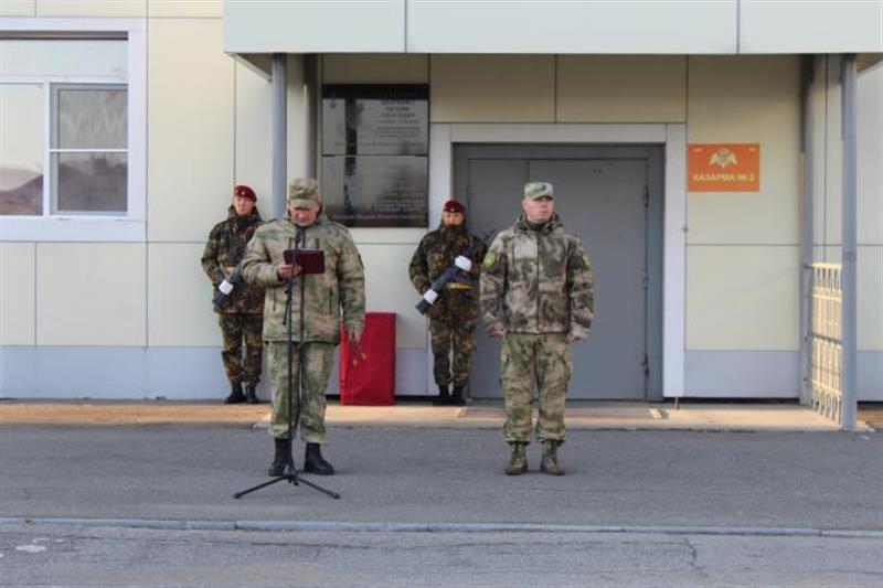 Военнослужащие отряда специального назначения «Тайфун» Росгвардии почтили память боевого товарища