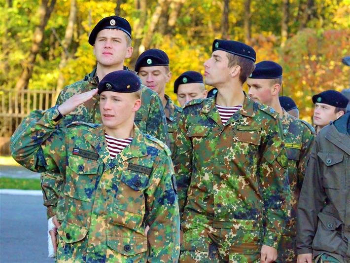 Учителя физкультуры Ставрополья ознакомились с методикой подготовки допризывной молодёжи на примере кадетского класса Росгвардии