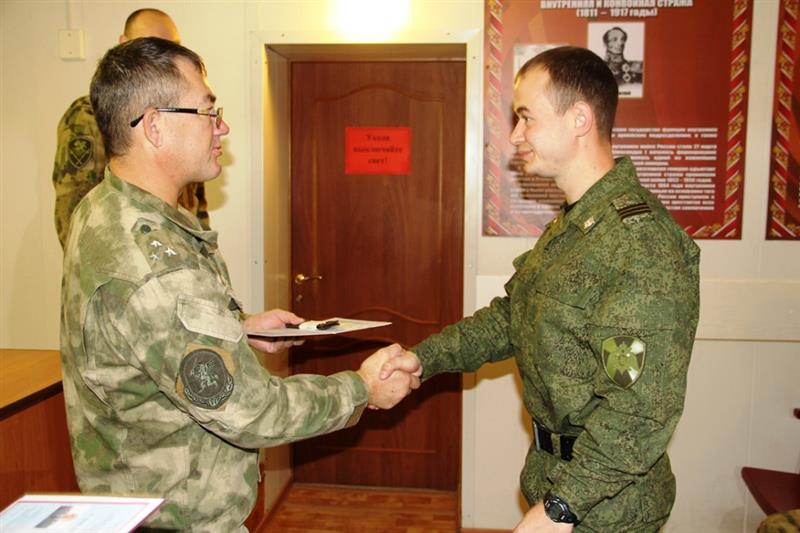 Около 30 кинологов Росгвардии прошли четырёхмесячный курс профессиональной подготовки в Тюмени