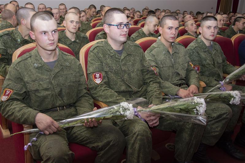 В подмосковной Балашихе состоялась премьера спектакля театра Росгвардии