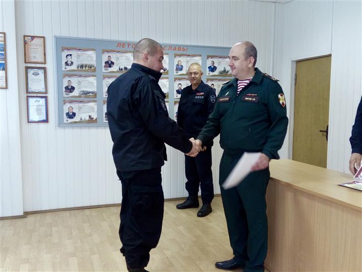 Сотрудники ОМОН Центрального округа Росгвардии отметили свой профессиональный праздник