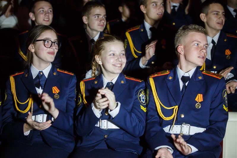 В Государственном Эрмитаже состоялся концерт в рамках патриотической акции Росгвардии «Пока сердца для чести живы» (фото)