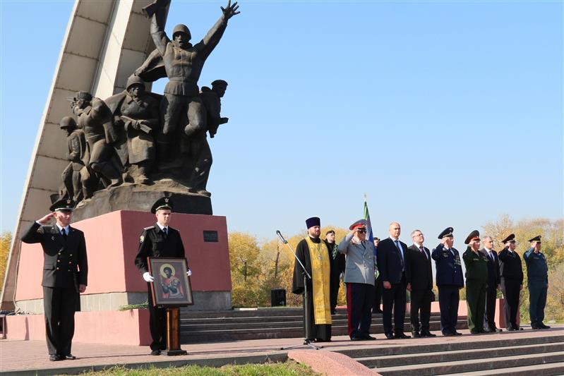 В Ростове-на-Дону представитель территориального органа Росгвардии принял участие в торжественной церемонии приведения к Присяге  судебных приставов