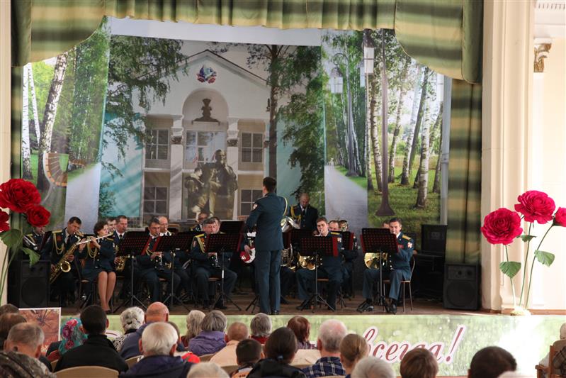 Оркестр Новосибирского военного института присоединился к акции «Заботой согреем сердца»