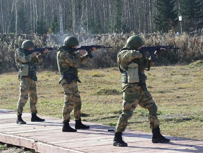 В Уральском округе Росгвардии состоялся сбор офицеров-выпускников военных вузов 2019 года 
