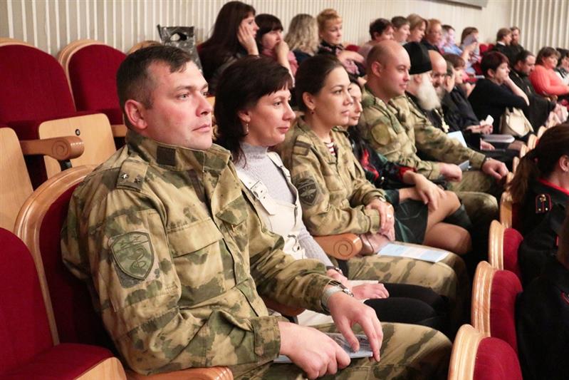 Офицеры Уральского округа стали участниками Международных рождественских чтений «Великая Победа: наследие и наследники»