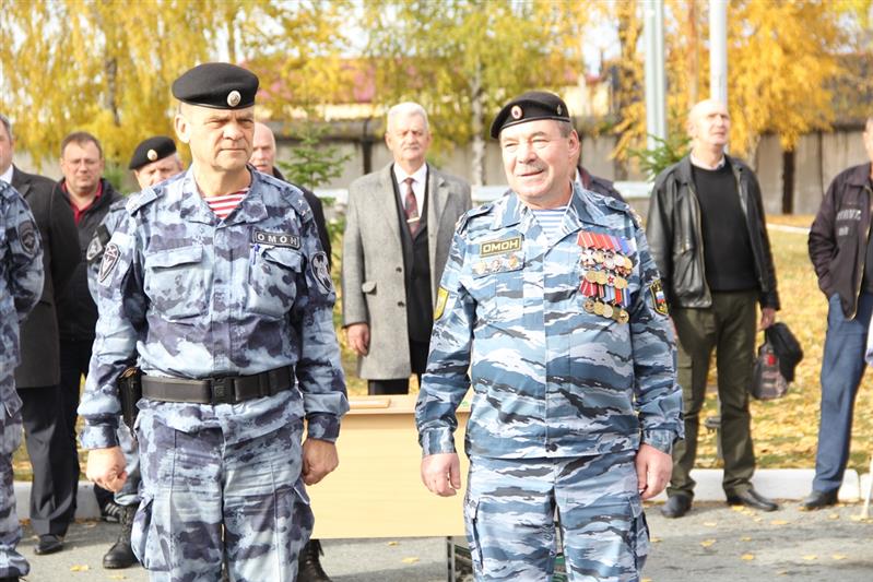 В территориальных управлениях Уральского округа Росгвардии отметили День ОМОН