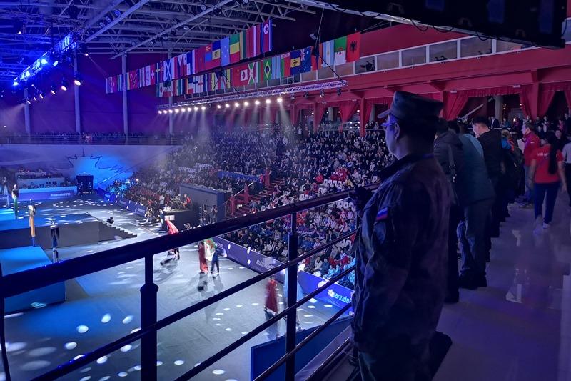 Росгвардия обеспечивает безопасность чемпионата мира по боксу среди женщин 