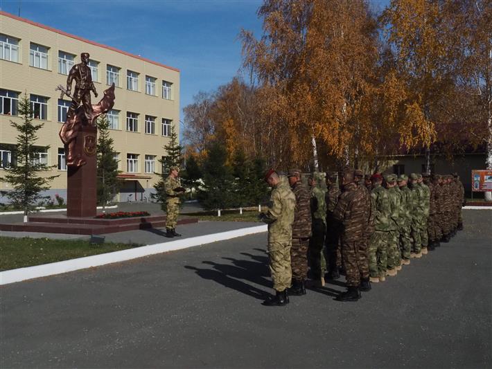 В Новосибирск прибыли участники совместного учения Росгвардии и Народной вооруженной полиции Китая (видео)