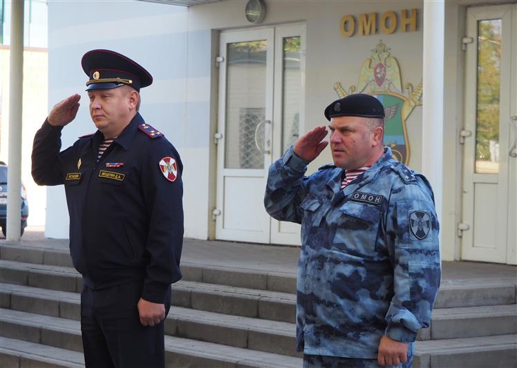 Сотрудники ОМОН Центрального округа Росгвардии отметили свой профессиональный праздник