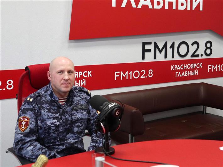 В Сибирском округе Росгвардии прошли торжественные мероприятия, посвященные Дню вневедомственной охраны