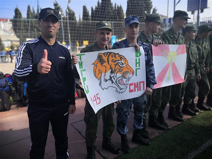 Военнослужащие Росгвардии вновь стали победителями ежегодного чемпионата по футболу в Севастополе