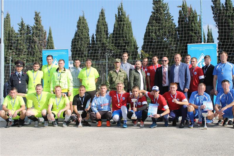 Военнослужащие Росгвардии вновь стали победителями ежегодного чемпионата по футболу в Севастополе