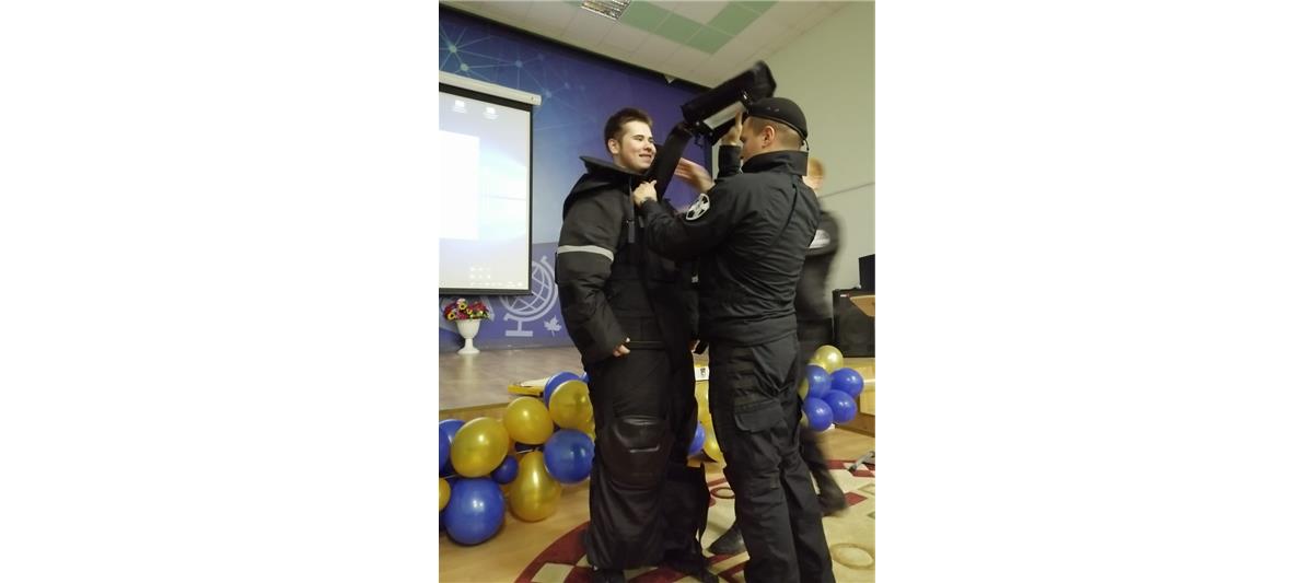 Встречи с учащимися  подшефных школ проводят  сотрудники спецподразделений Уральского округа Росгвардии