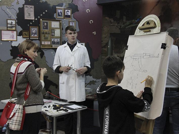 Росгвардия провела масштабную культурно-образовательную акцию в Кемерове