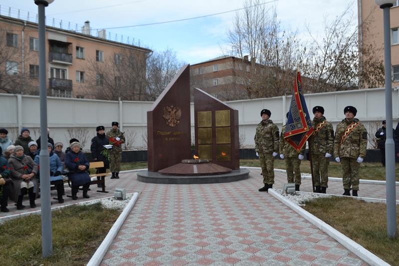 Росгвардейцы Восточного округа почтили память боевых товарищей, погибших при исполнении служебного долга