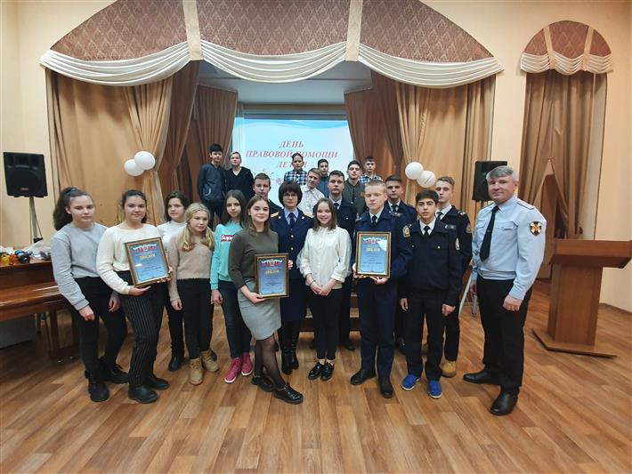 Представители Росгвардии провели урок правовой грамотности для школьников Ивановской области