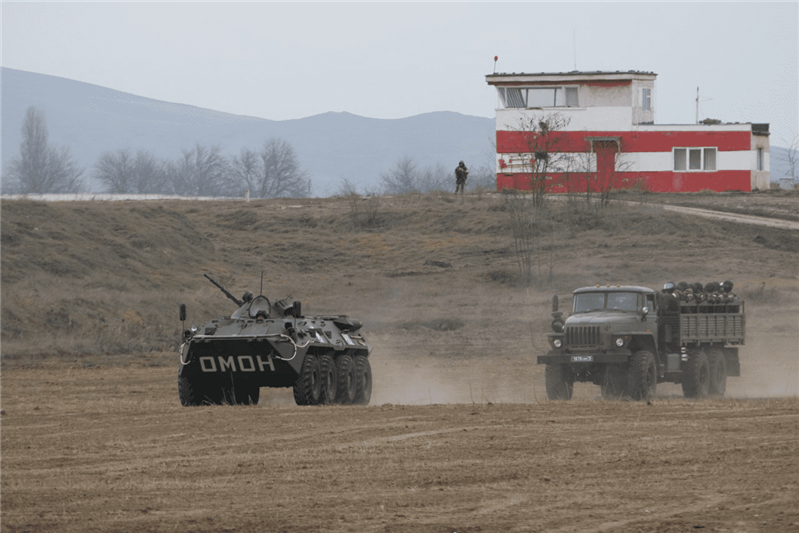Росгвардия провела учения в аэропорту Грозного