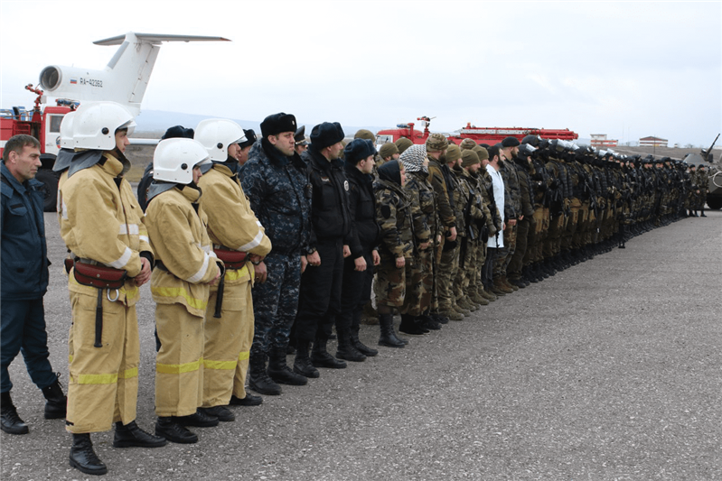 Росгвардия провела учения в аэропорту Грозного