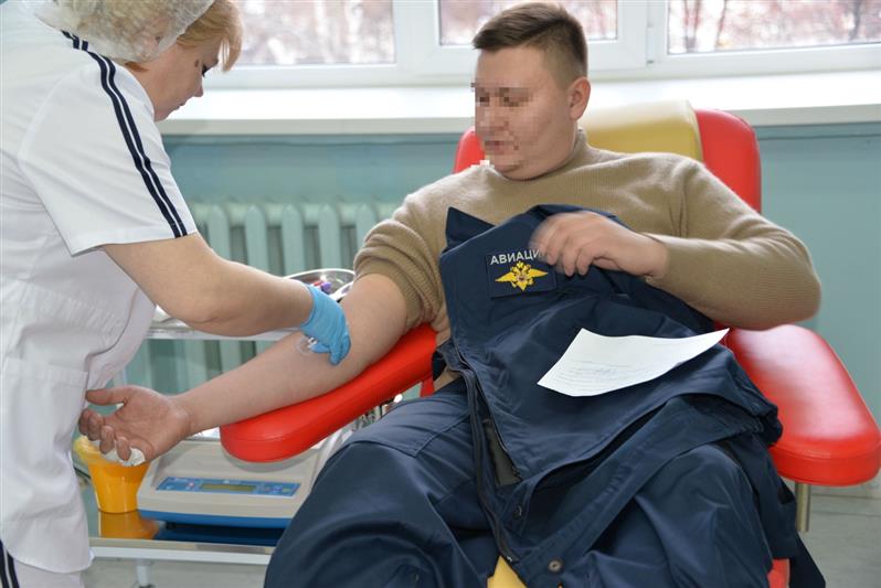 В Башкирии более 40 росгвардейцев стали донорами крови